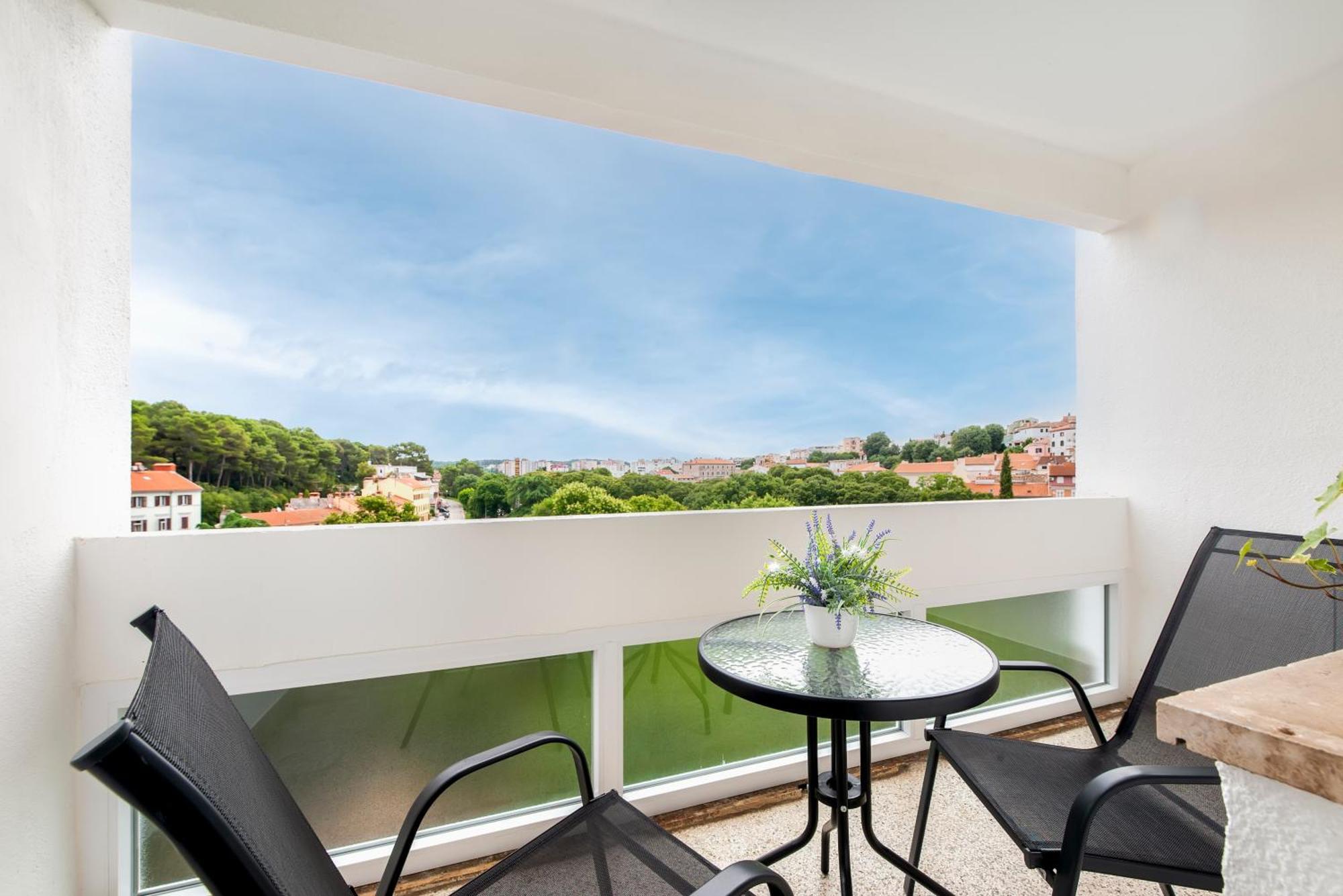 Arena Parkside Residence PUY Exterior foto