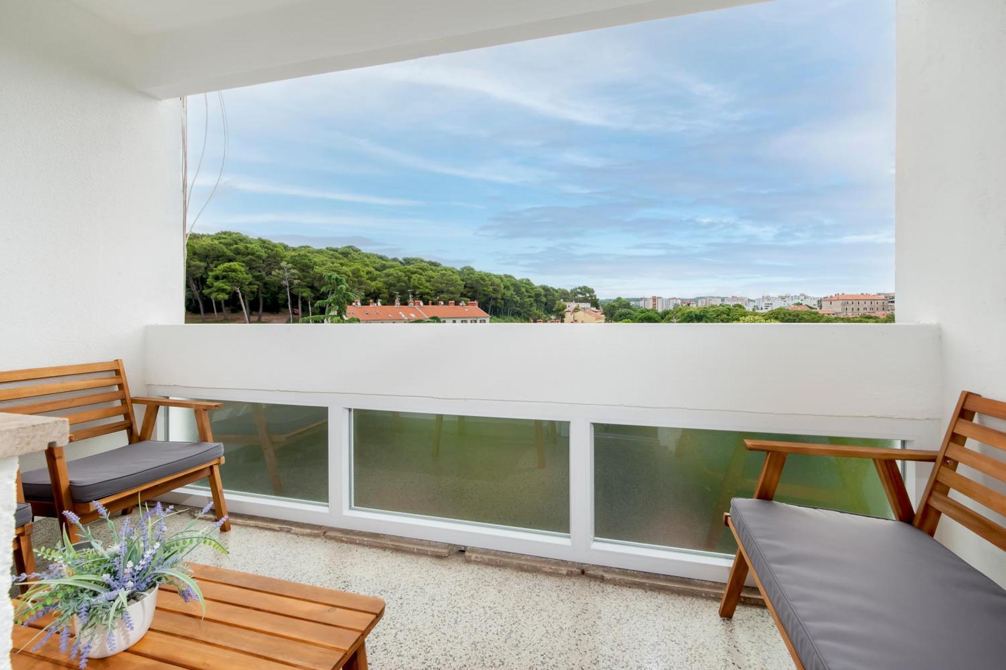 Arena Parkside Residence PUY Exterior foto
